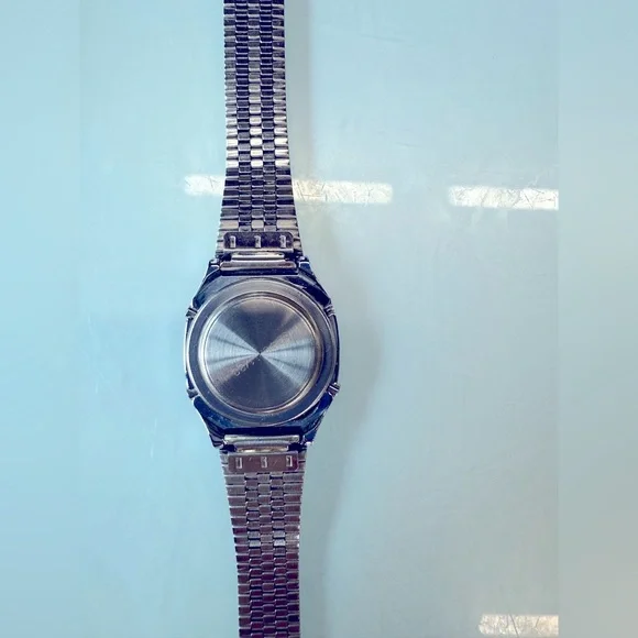 Vintage Meister-Anker LCD Digital Watch new battery working - Picture 3 of 10